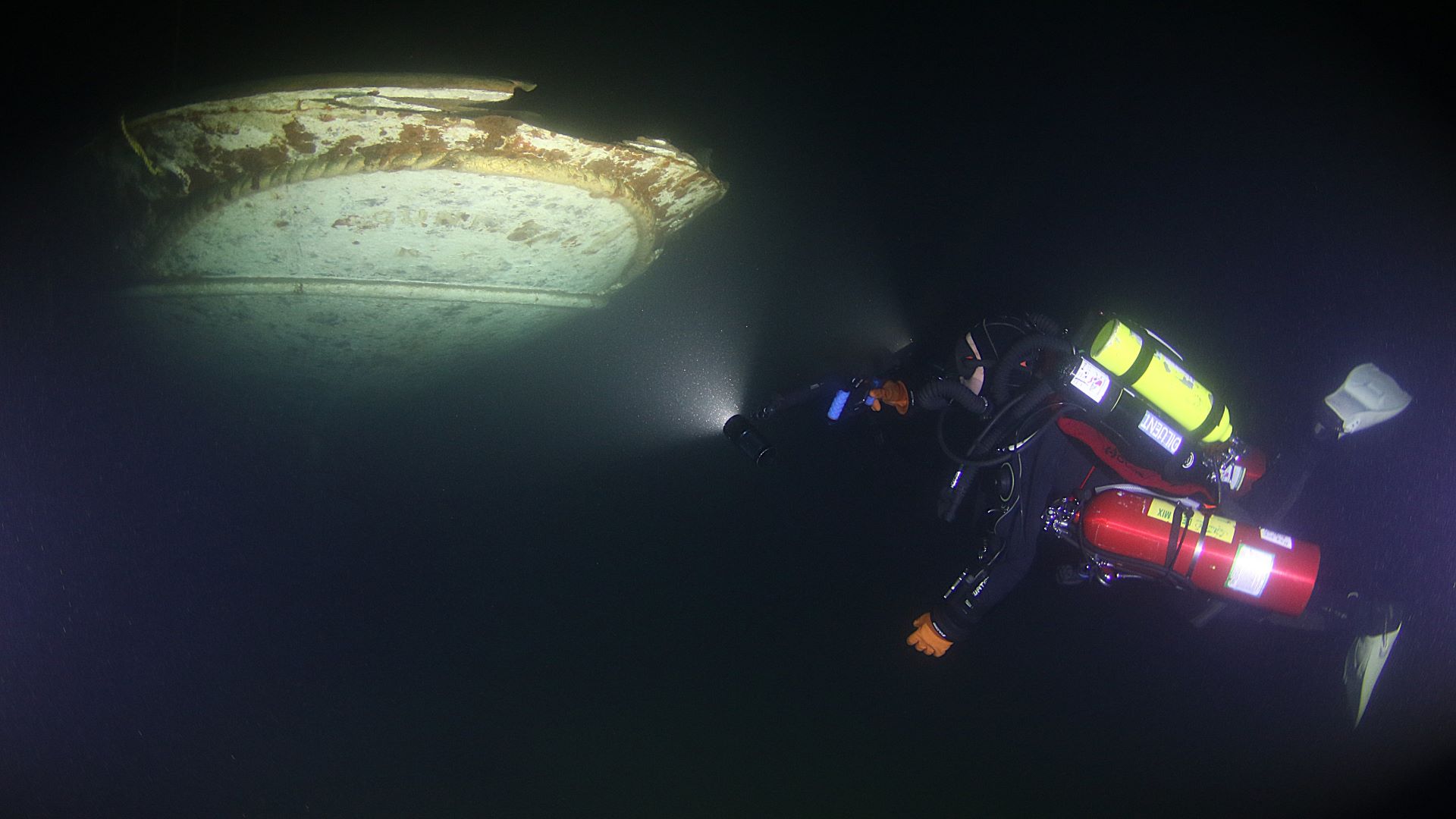 Diver practicing trim