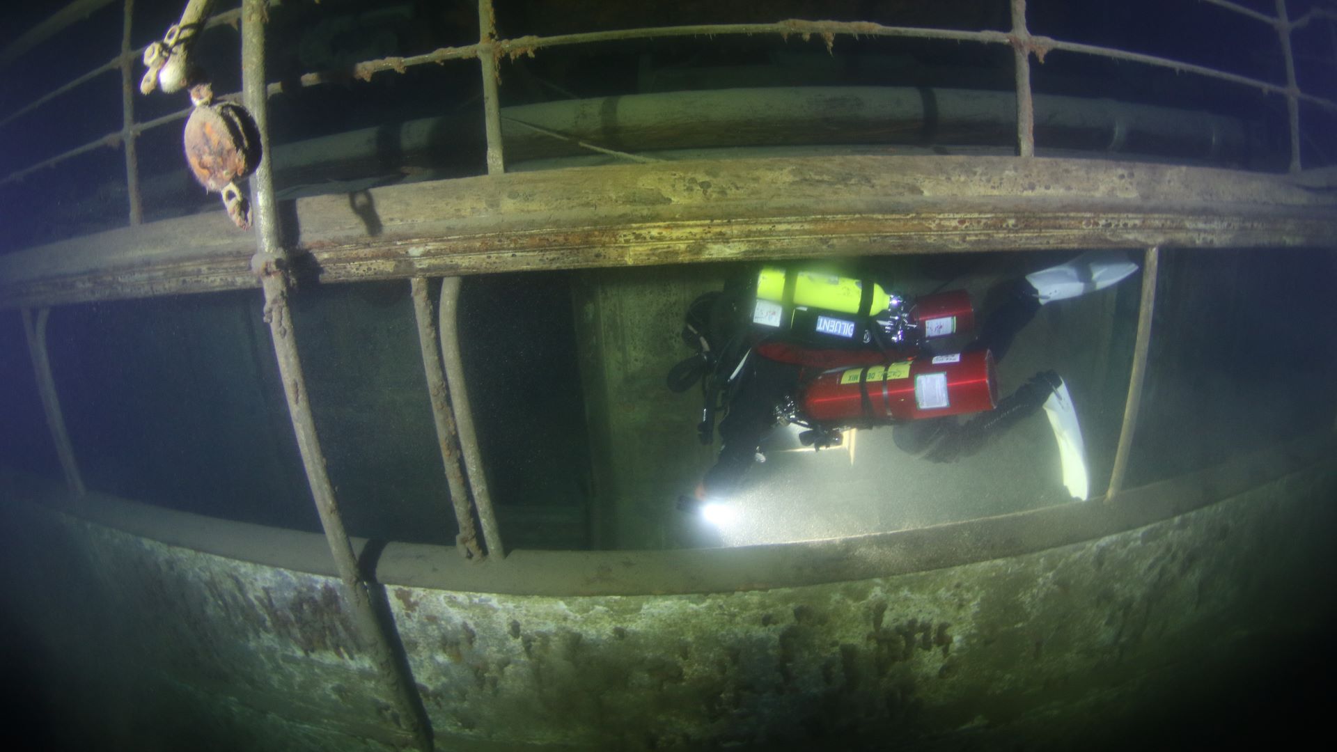 Great Lakes wreck detail